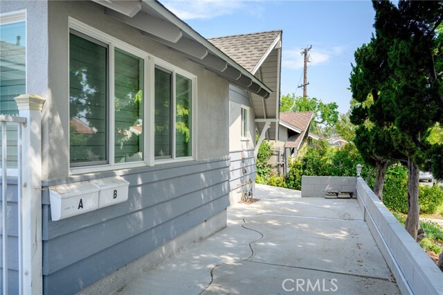 Building Photo - 3211 Fairesta St
