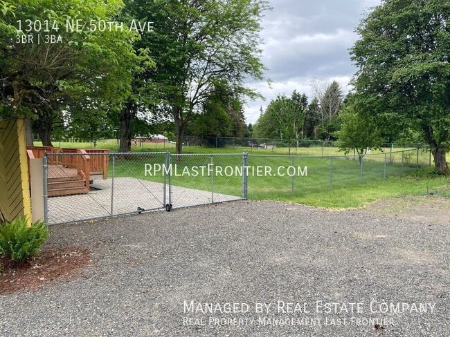 Building Photo - Charming Recently Updated Farm Cottage