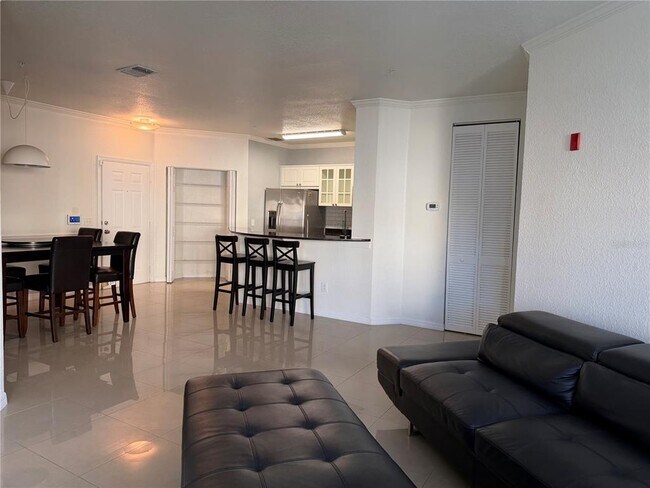 Building Photo - 3735 Conroy Rd