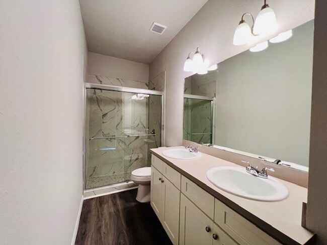 Building Photo - 3BR/2BA 2024 Build w/ Pool + Gated Community in Sebring