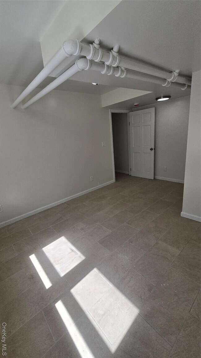 Building Photo - 48 N Fulton Ave