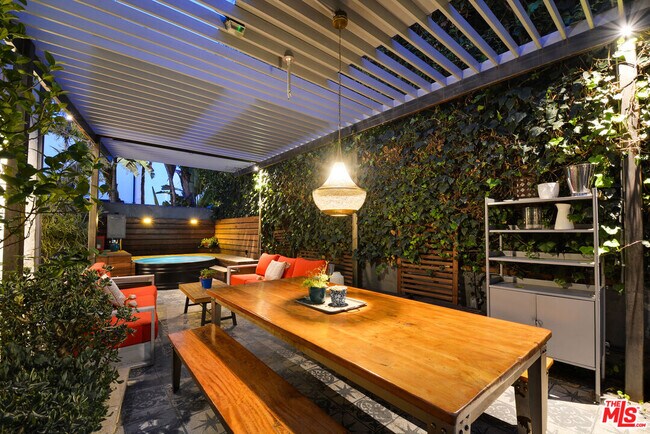 Building Photo - 6717 Whitley Terrace