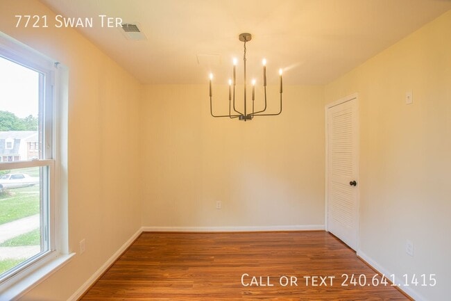 Building Photo - 7721 Swan Terrace