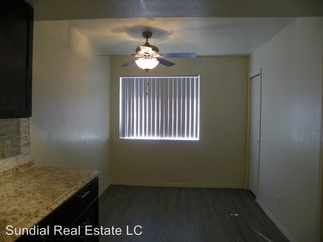 Building Photo - 65-65 N May