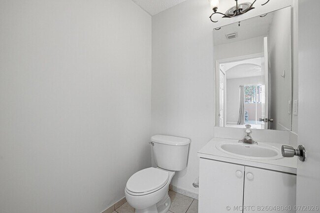 Building Photo - 765 SW 107th Ave