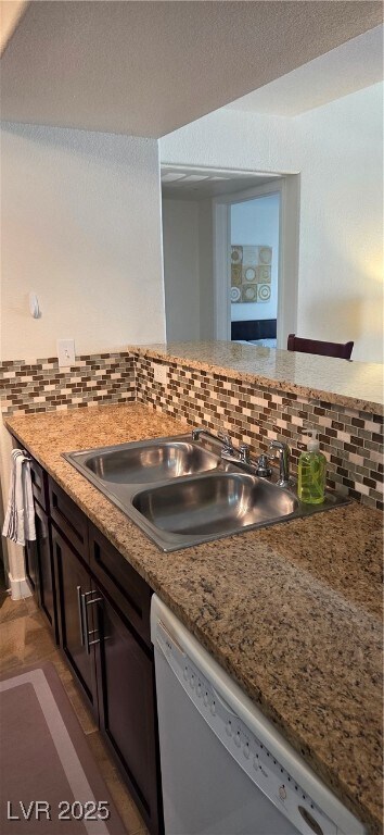 Building Photo - 2300 E Silverado Ranch Blvd