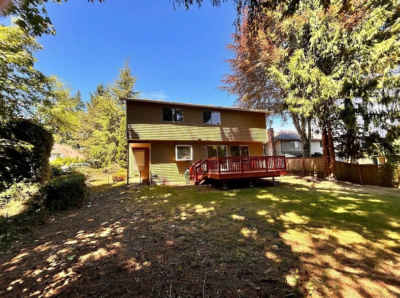 Building Photo - 4124 211th Ct NE