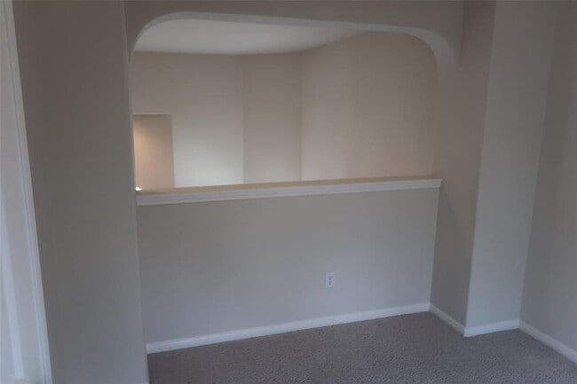 Building Photo - 2915 Briona Wood Ln