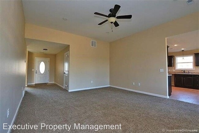 Building Photo - 3 br, 2 bath House - 212 Sun Valley Ct