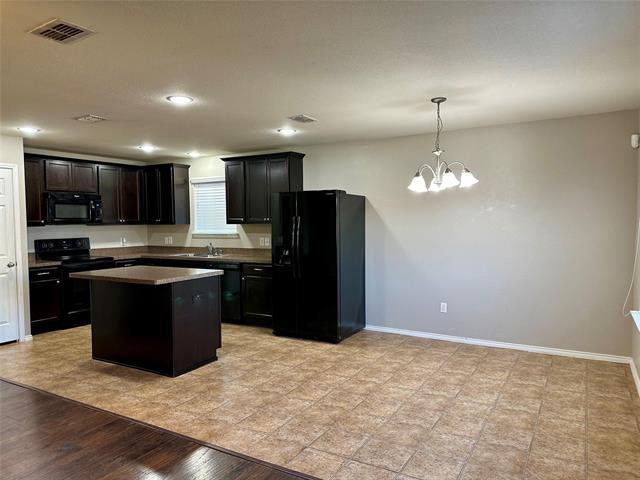 Building Photo - 1804 Gayla Creek Dr