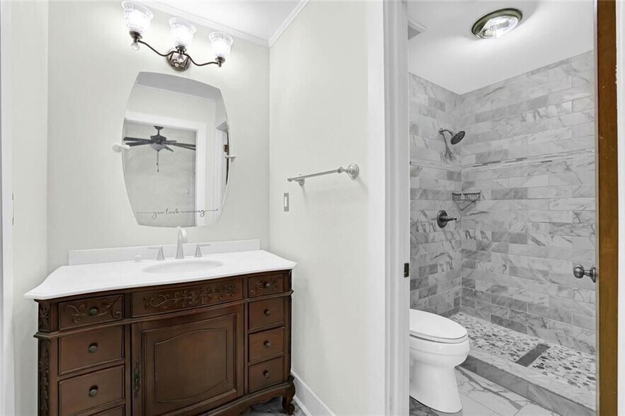 Building Photo - 2683 Ashworth Cir