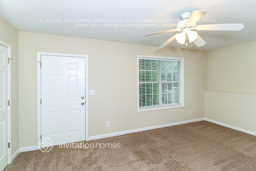Building Photo - 4067 Mt Vernon Dr