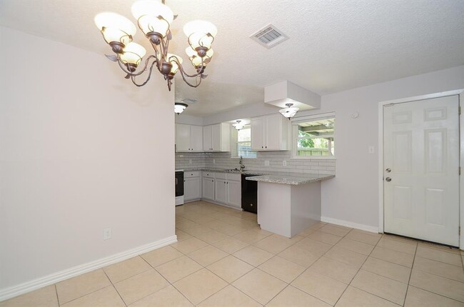 Building Photo - 22706 Coriander Dr