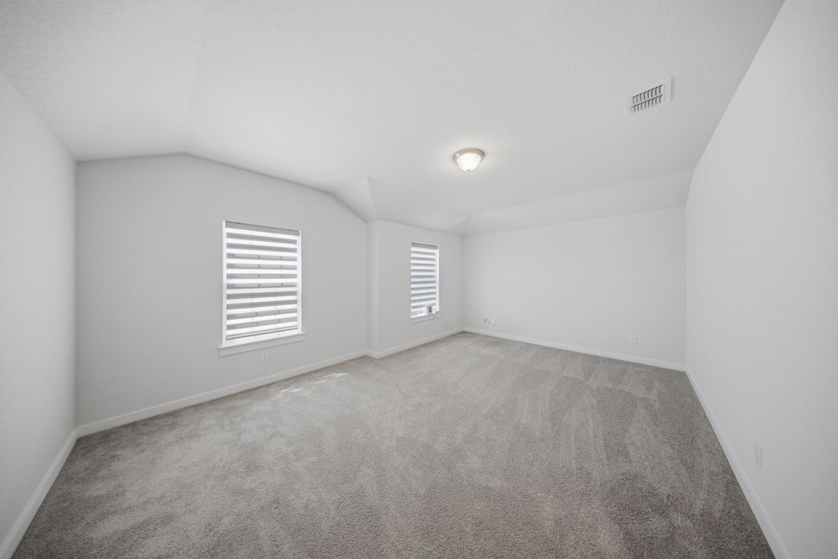 Building Photo - 8007 Chasemont Ct
