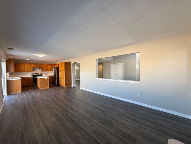 Building Photo - Beautiful River Oaks Large Two Story Home With Three Car Garage