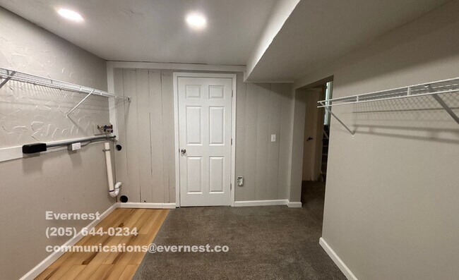 Building Photo - 3623 Bolamo Dr
