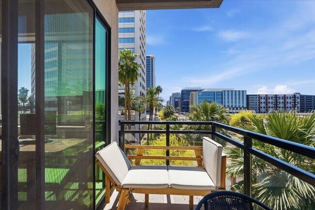 Building Photo - 3131 N Central Ave