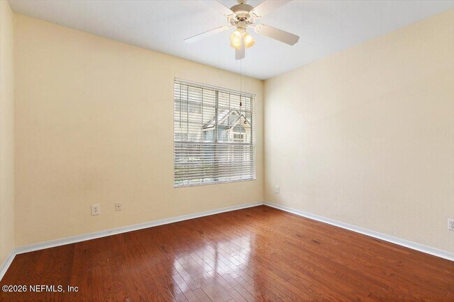 Building Photo - 13703 Richmond Park Dr N