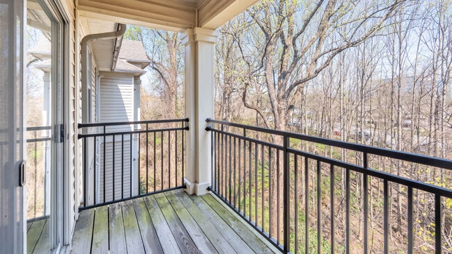 Building Photo - Fairchase