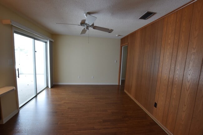 Building Photo - 3340 Alena Ct