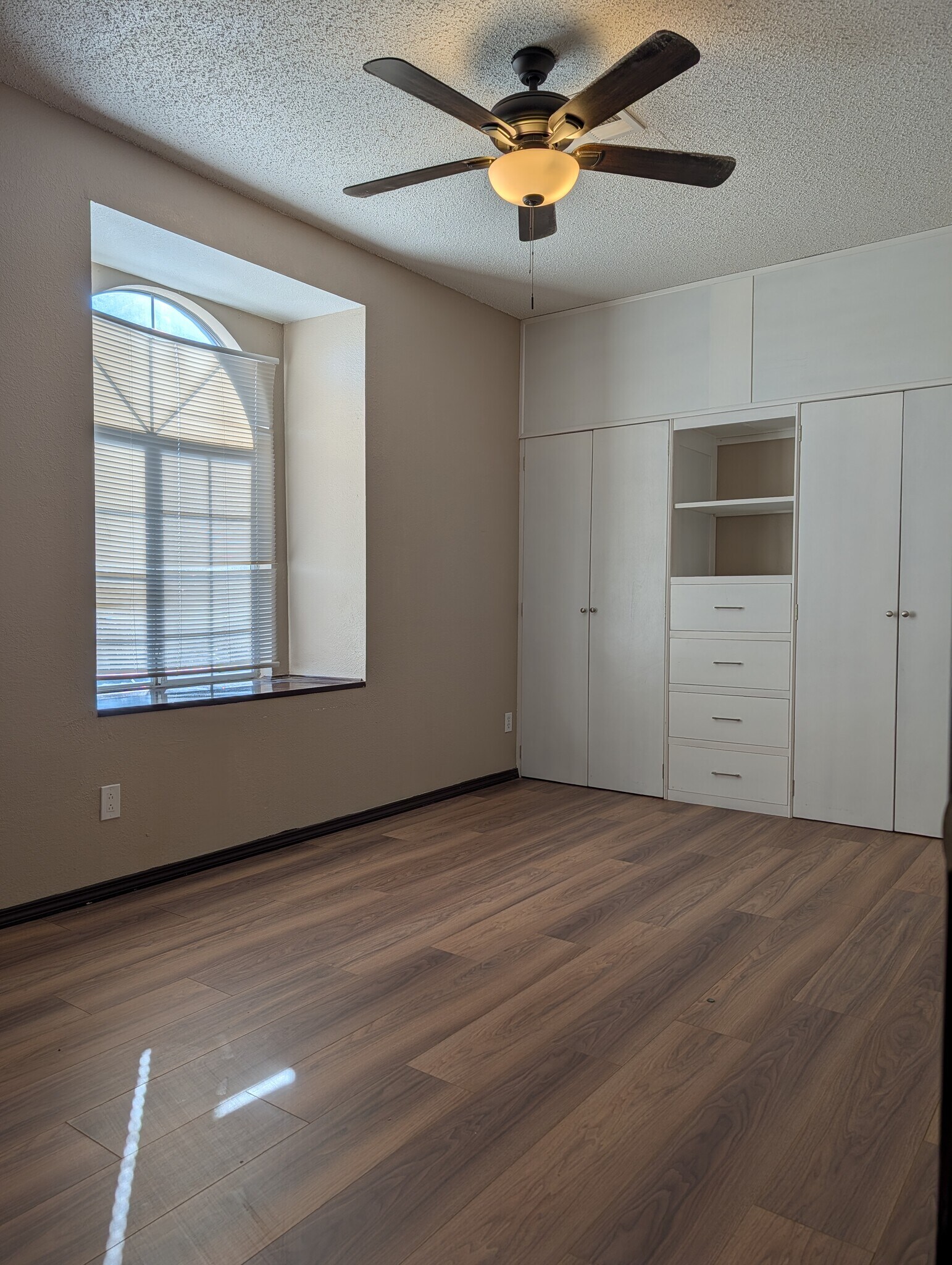 Building Photo - 12513 Angie Bombach Ave