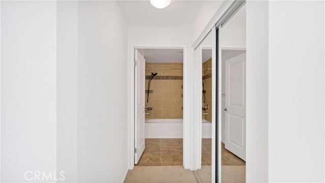 Building Photo - 1416 Scholarship