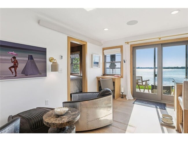 Building Photo - 5669 Hugo Rd