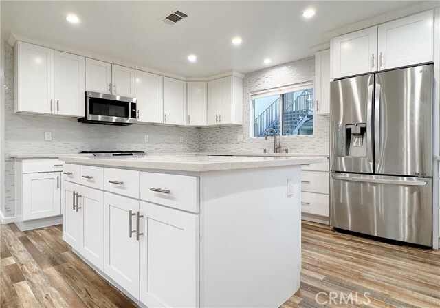 Building Photo - 341 N Florence St