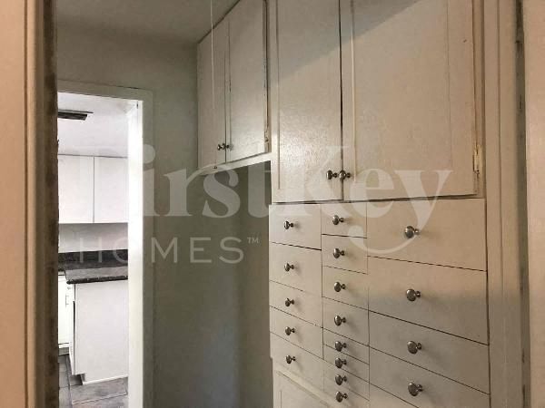 Building Photo - 4924 S Hazelton Ln