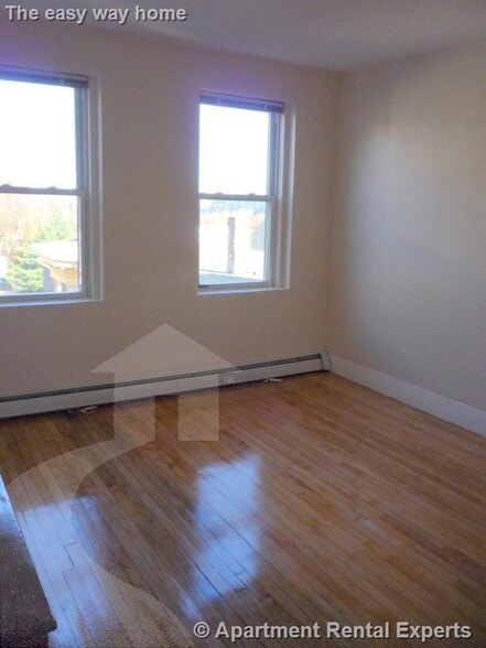 Building Photo - 280 Brookline St