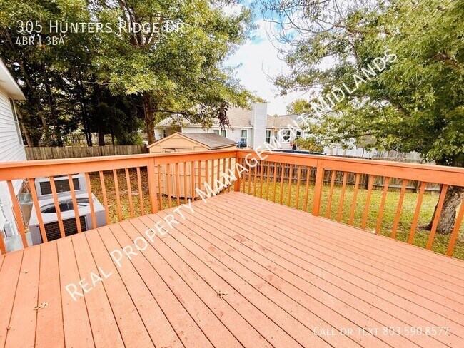 Building Photo - 305 Hunters Ridge Dr