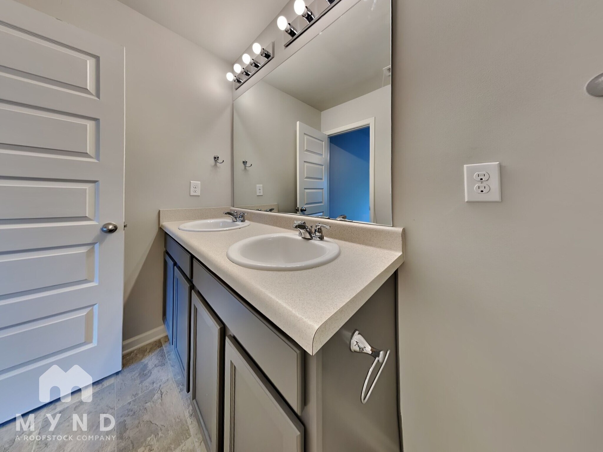 Building Photo - 2650 Parrish Ct