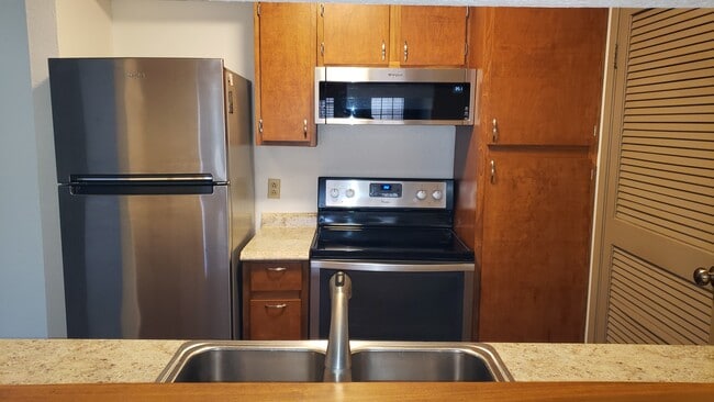 Building Photo - 2501 W Zia Rd