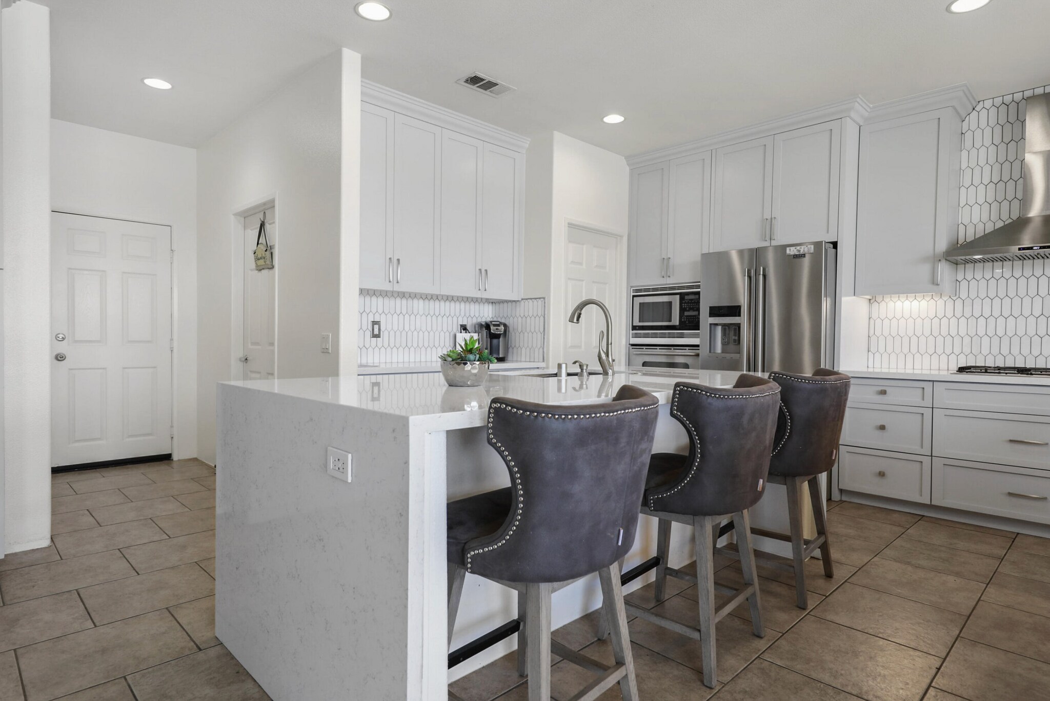 Building Photo - 47432 Harbour Lights Ln