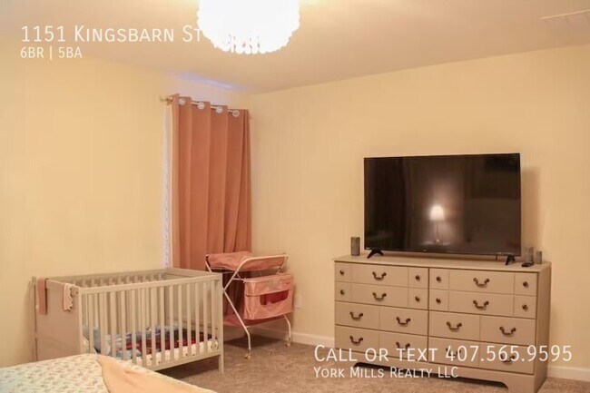 Building Photo - 1151 Kingsbarn St