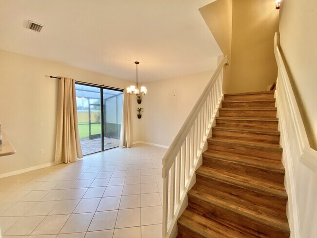 Building Photo - 7472 Bristol Cir