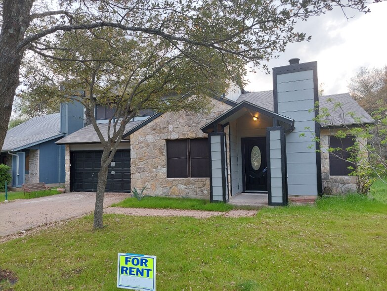 Primary Photo - 7916 capano