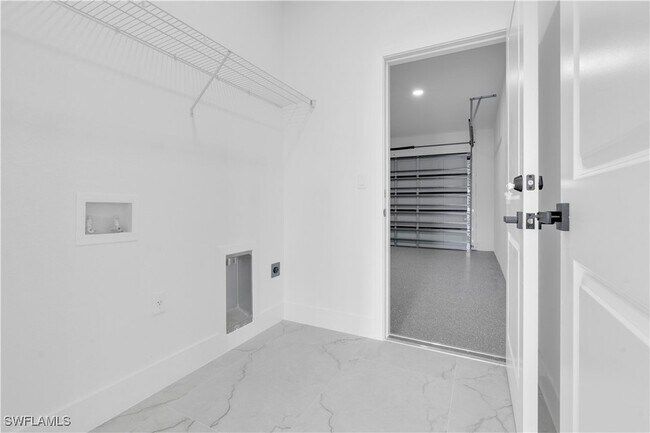 Building Photo - 100 W 11th St