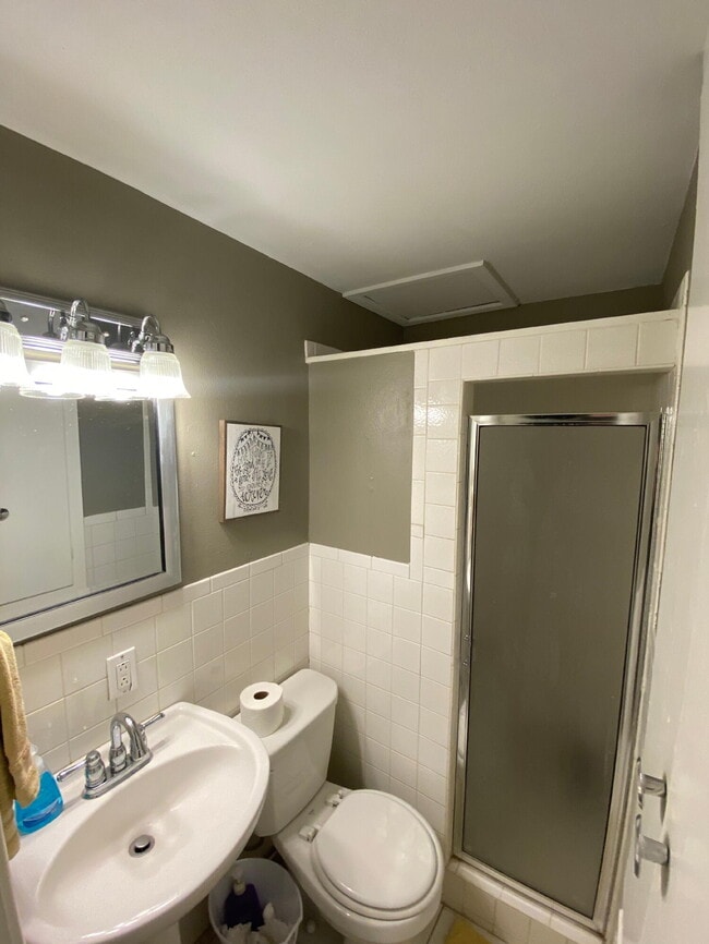 Building Photo - 3315 25th St