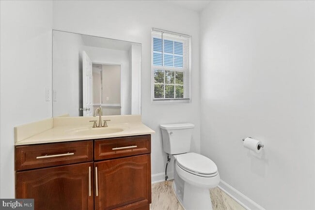 Building Photo - 13646 Sweet Woodruff Ln