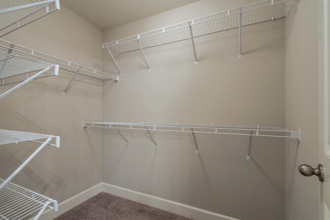 Building Photo - 112 Brighton Ln