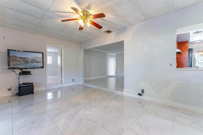 Building Photo - 1420 NW 56th Ave