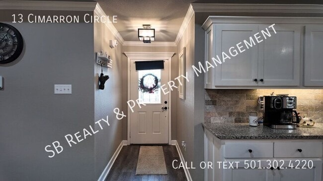 Building Photo - 13 Cimarron Cir