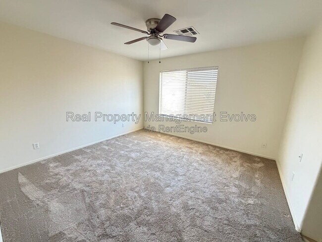 Building Photo - 2060 N 30th St