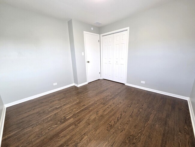 Building Photo - 7841 74th St