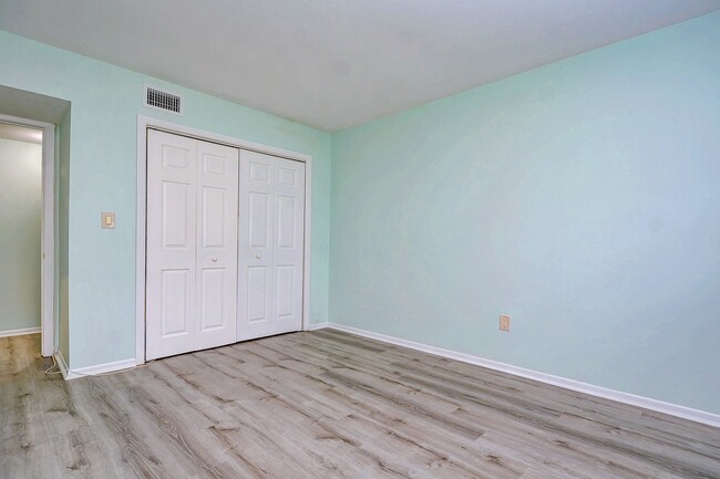 Building Photo - 1515 Bayshore Blvd