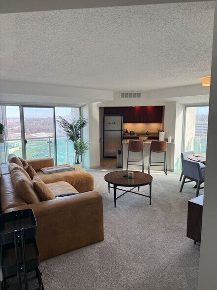 Building Photo - 3838 Rainbow Blvd