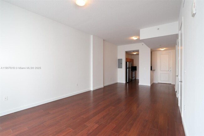 Building Photo - 2200 NE 4th Ave