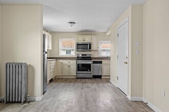 Building Photo - 19 Alfred St