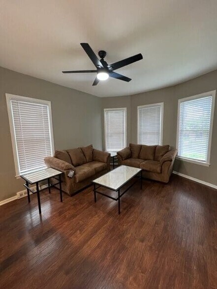 Building Photo - 204 Columbus Ave